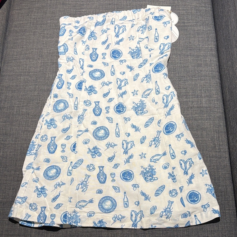 Jessica Simpson White and Blue Floral Smocked Top